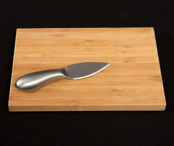 5x8 Cutting Board & Cheese Knife Set